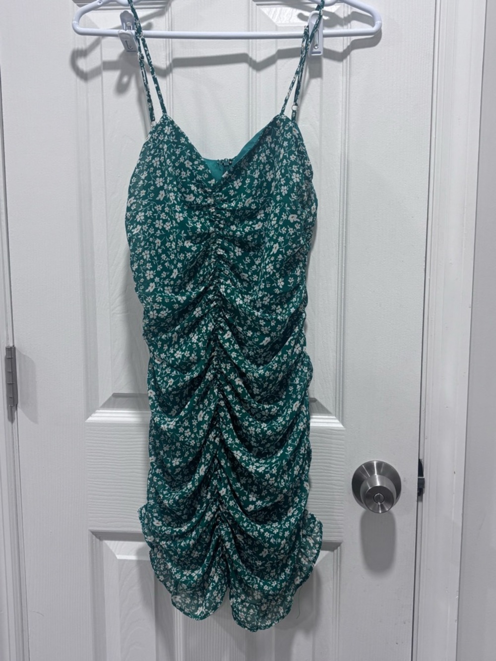 🩷Lulu's Teal Green Floral Ruched Spaghetti Strap Mini Dress - Picture 2 of 10